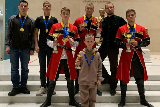 Восток покоривший столицу!