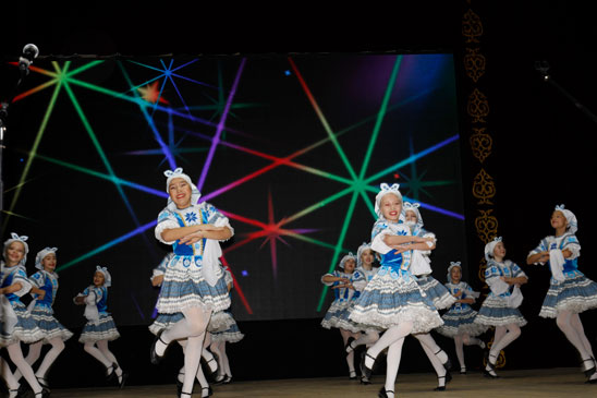 В честь Лидера Нации