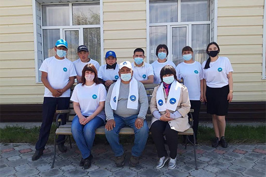 Посадили вместе 