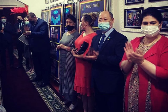 Синтез современности и традиций