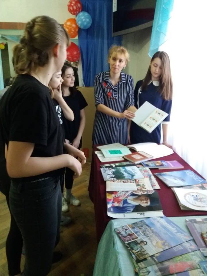 Книжная выставка «Богатство языка родного»