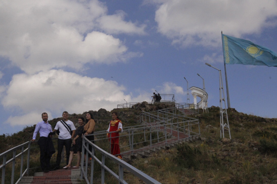 Привить молодежи чувство уважения