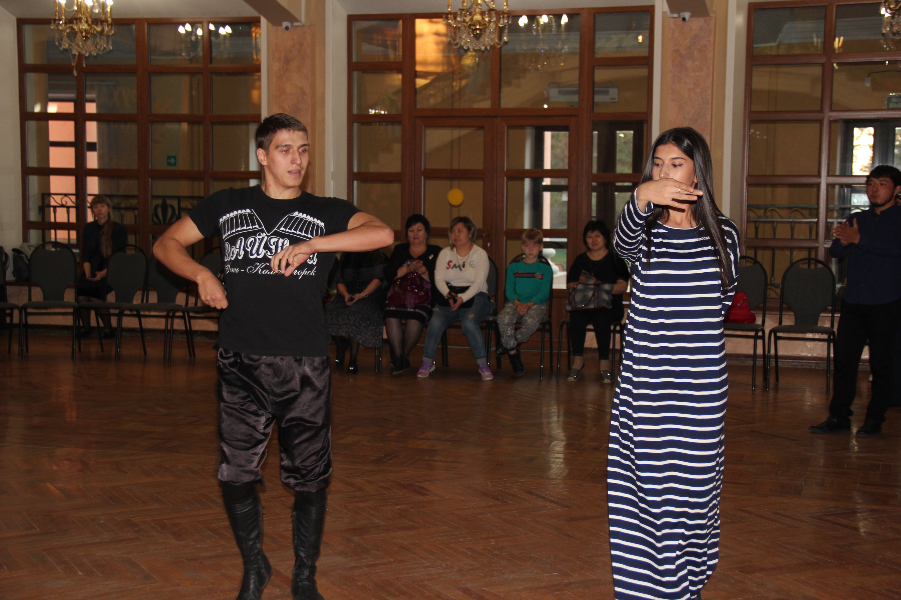 В Доме дружбы – центре общественного согласия состоялась кавказская вечеринка «Ловзар»