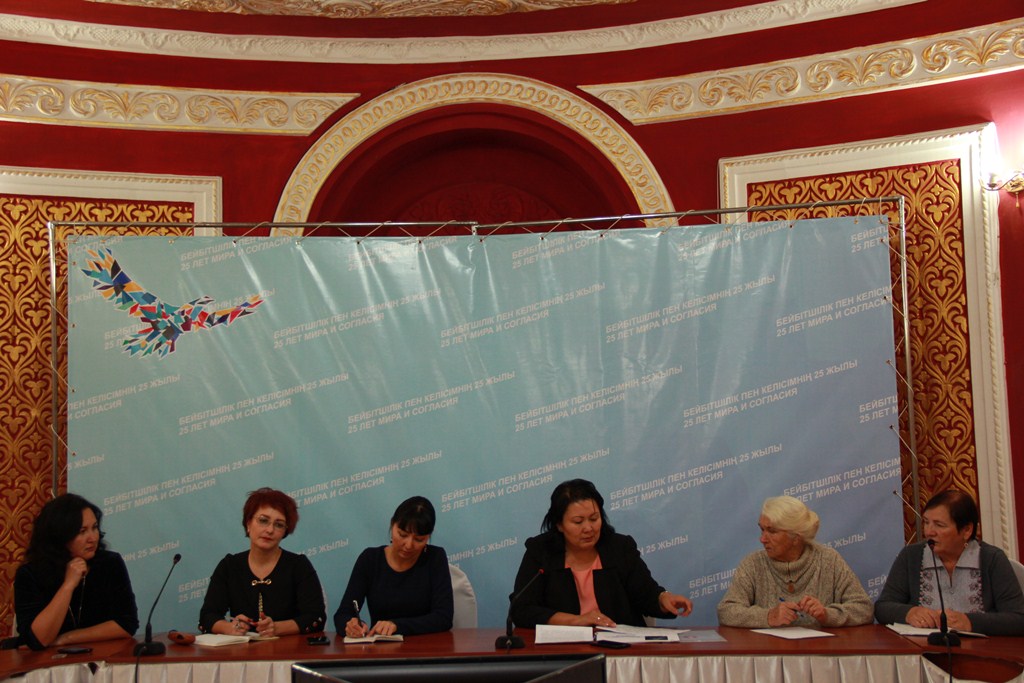 ШҚО ҚХА Аналар кеңесінің кезекті отырысы өтті