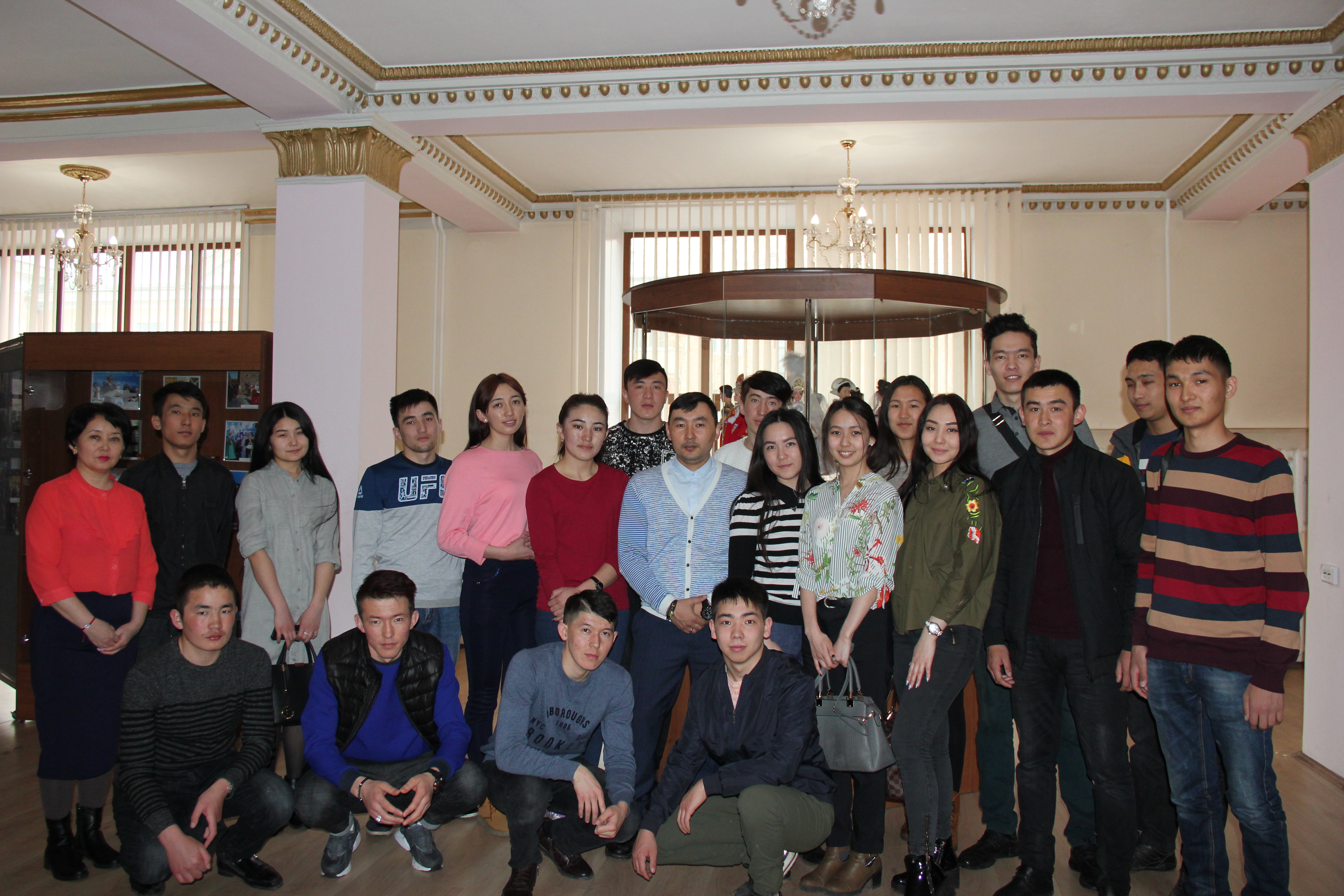 Студенты в Доме дружбы