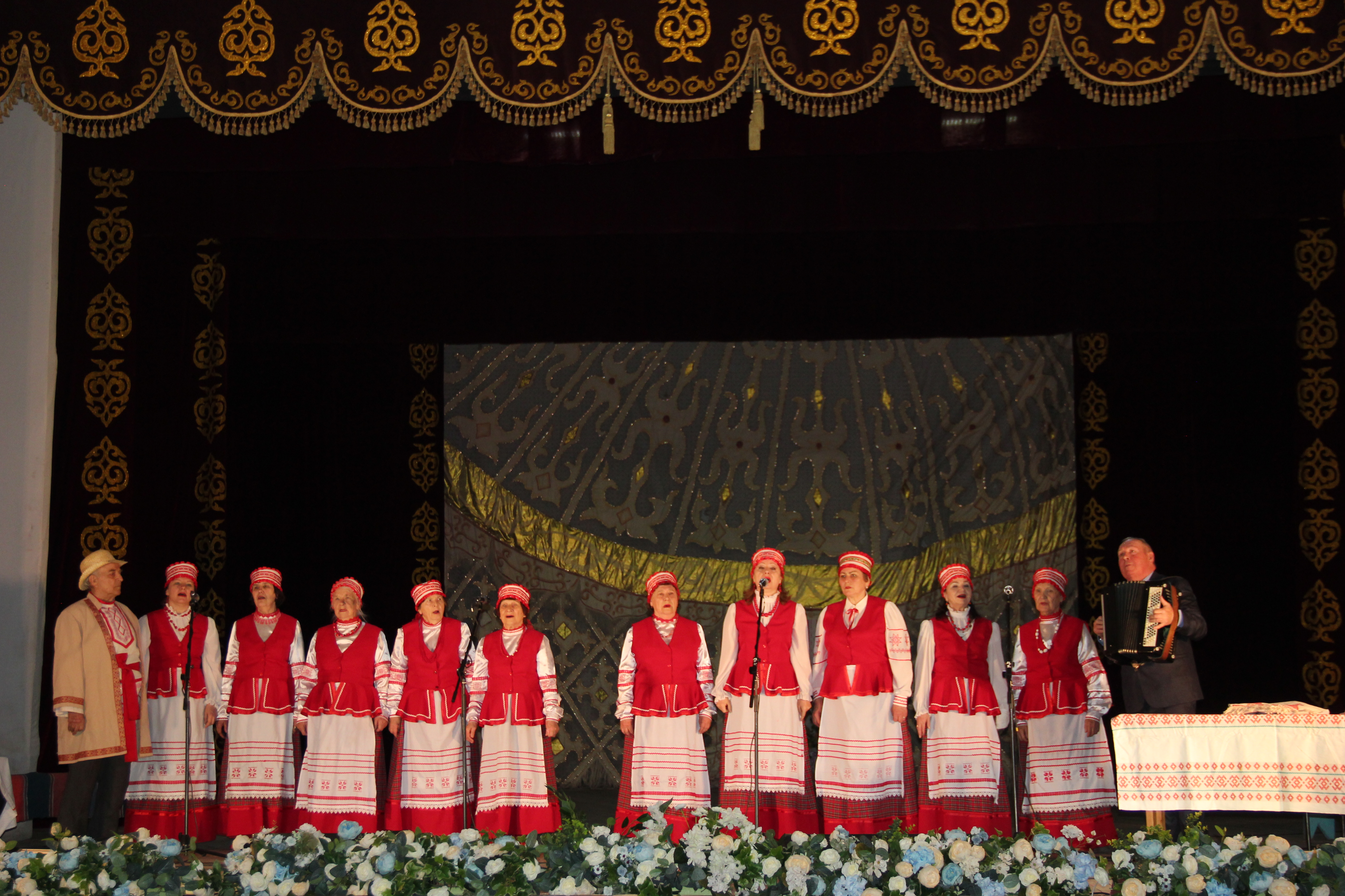 Дань традициям