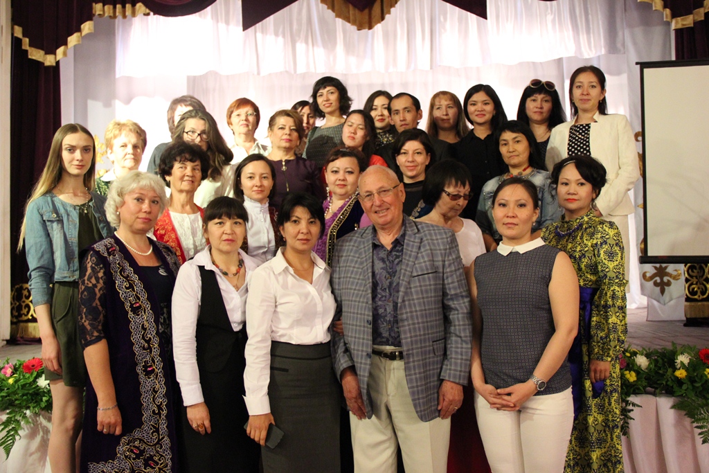 Последний звонок в школе возрождения