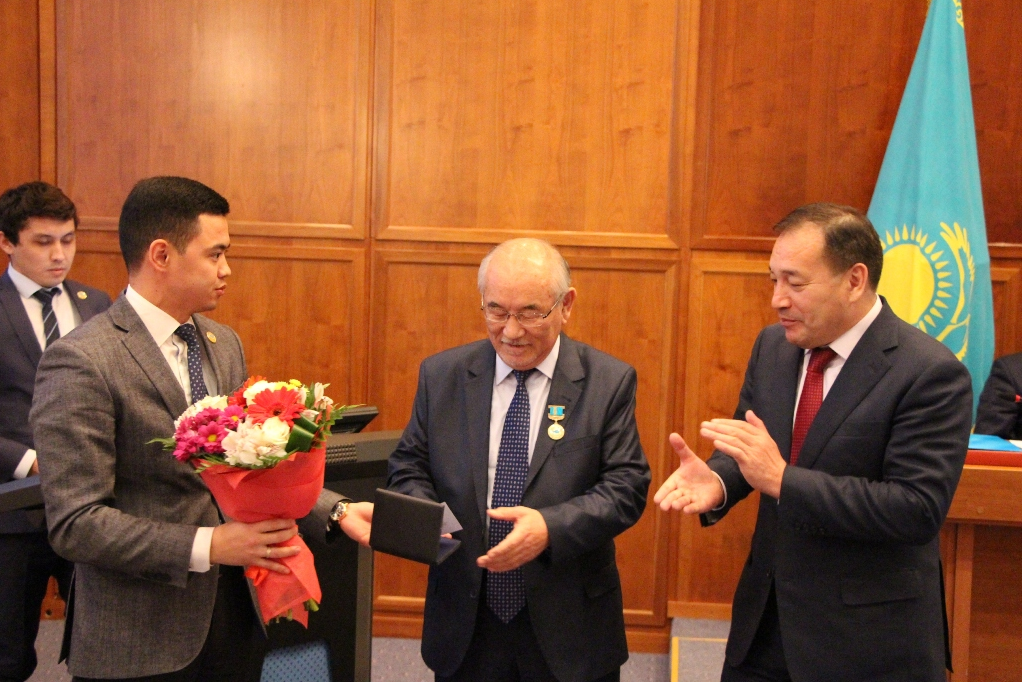 Расширенное заседание Научно-экспертного совета Ассамблеи народа Казахстана