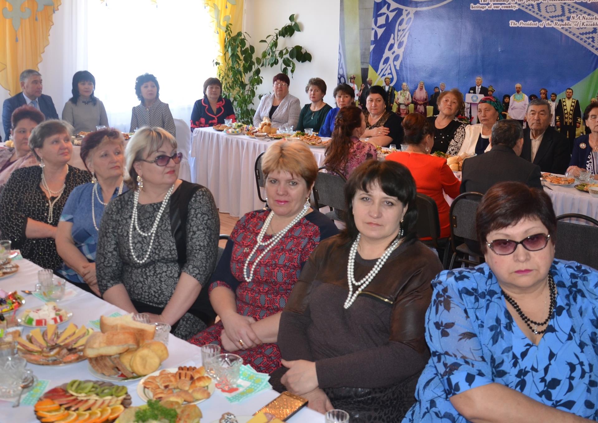 Международный женский день в Доме Дружбы Бескарагайского района