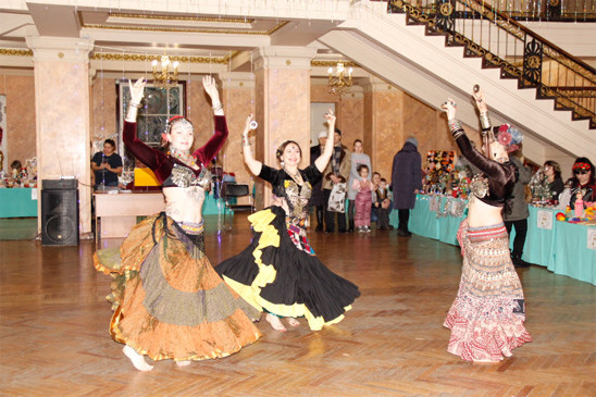 «Совы» дарят праздничное настроение